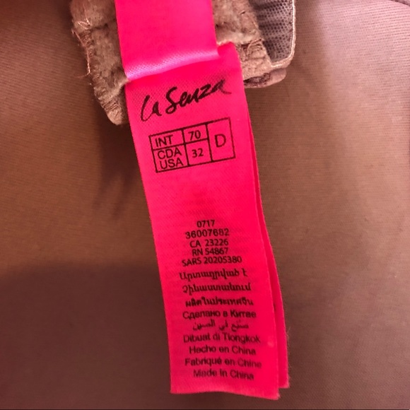 Beyond Sexy Bra - Picture 6 of 6